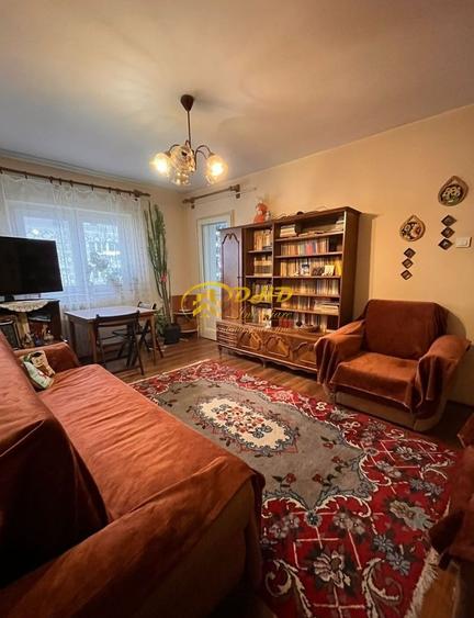 Apartament 3 camere Nicolina - 1