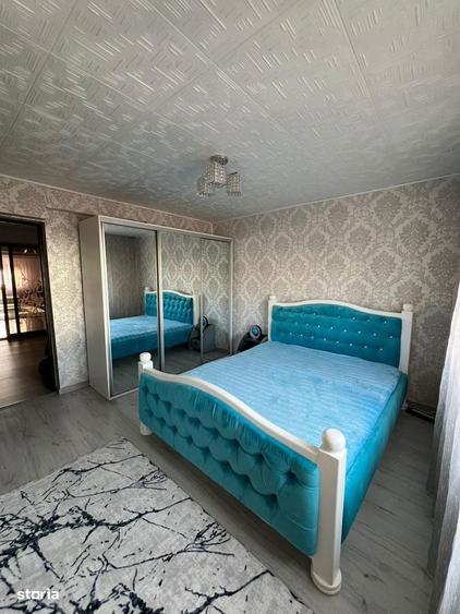 Casa de vanzare + 2 spa?ii comerciale func?ionale + foi?or acoperit - 3