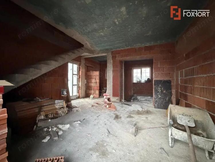 Duplex cu 3 camere de vanzare la cheie, finisaje la alegere in Sanandrei - 11