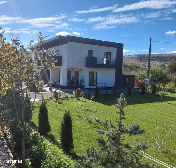 Duplex semifinisat, 4 camere, 225 mp + 500 mp teren, garaj, zona Sun G - 2