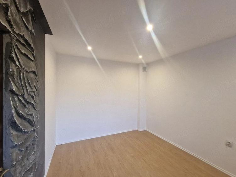 Casă cu 4 camere cu Teren 448 Mp în Rahova