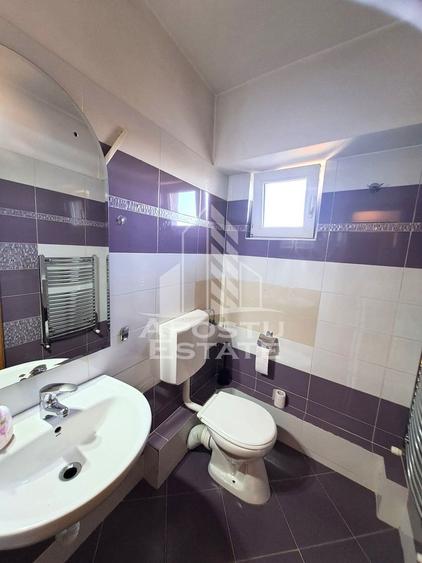 Apartament cu 3 camere decomandat, mobilat în Aradului