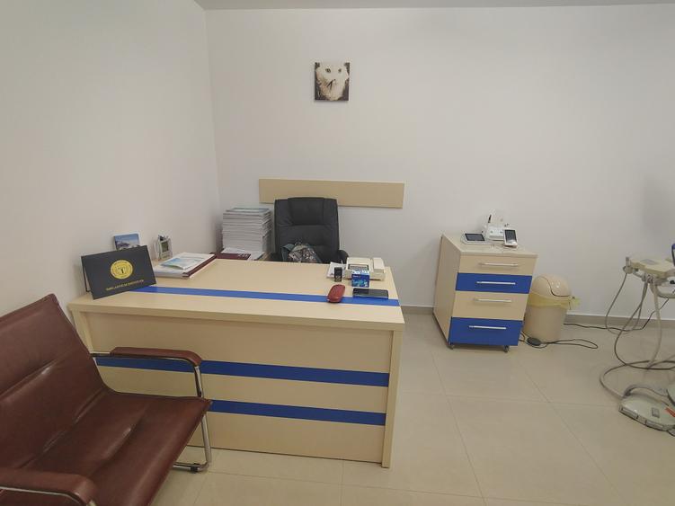 Spațiu comercial, de 65.709999084473 mp, în Casa de Cultură
