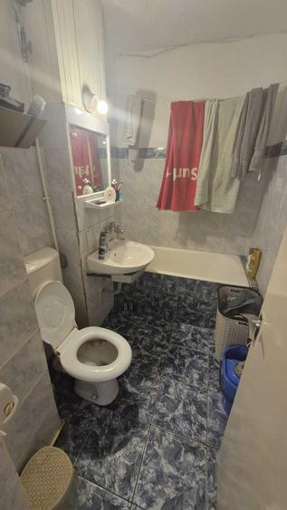 Garsonieră decomandată în Exterior Vest