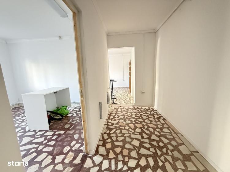 Spațiu comercial, de 120 mp, în Central