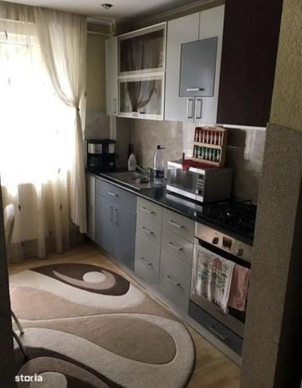 Apartament cu 2 camere decomandat în Decebal