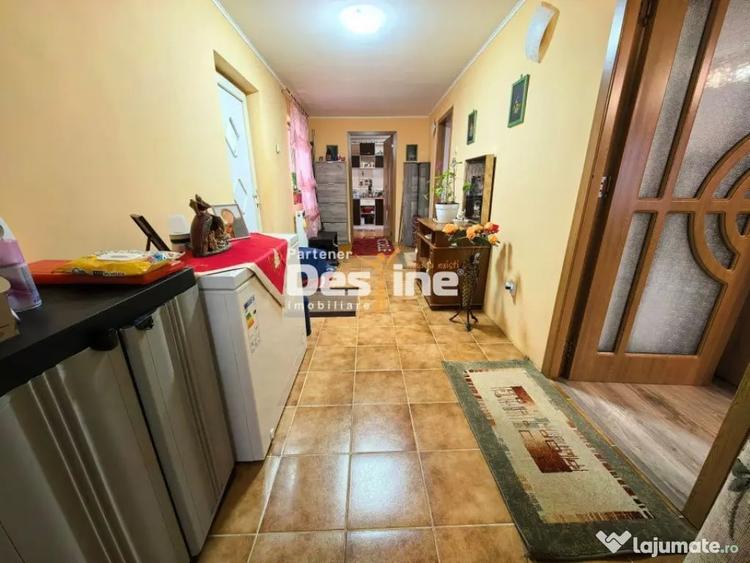 Apartament cu 2 camere decomandat în Cug
