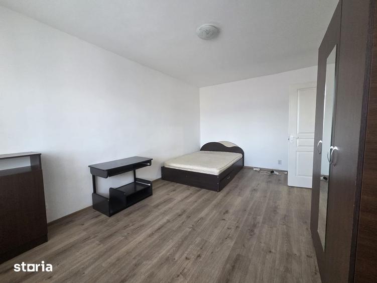 Apartament de inchiriat, 2 camere, semidecomandat,Mircea cel Batran - 5