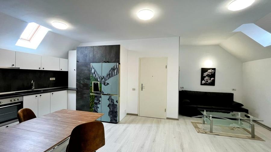 Apartament cu 3 camere în zona Centrală/ Strada Lungă - 6