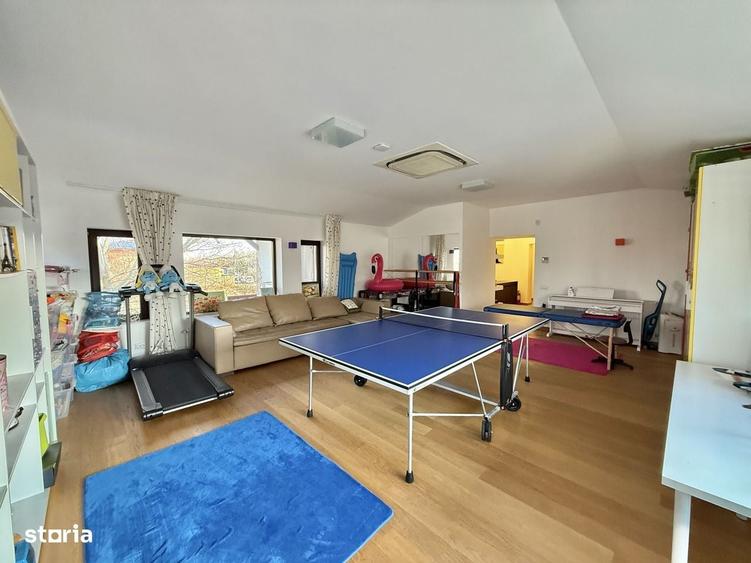 Gradina superba, piscina si intimitate deplina 1387 mp teren - 2
