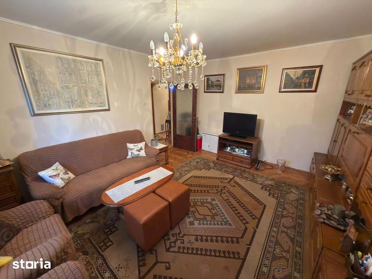 Apartament cu 3 camere în Militari