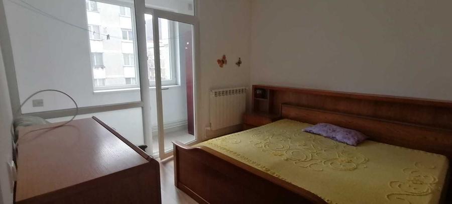inchiriez apartament 2 camere zona piata maratei piatra neamt - 4