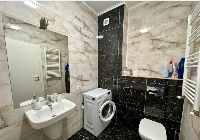 Apartament cu 2 camere decomandat în Exterior Vest