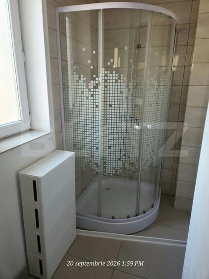 Casă individuală cu 7 camere cu Canalizare în Rovine