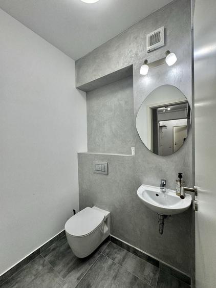 Apartament cu 2 camere semidecomandat în Sud