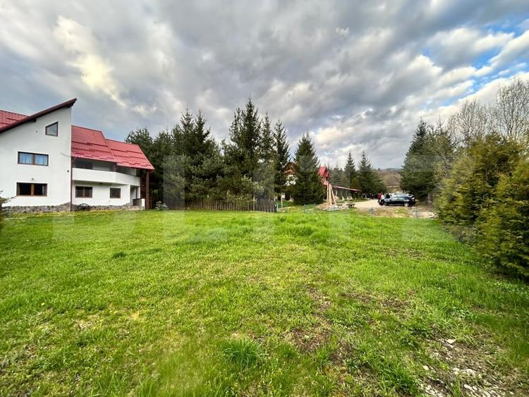 Hotel/Pensiune, de 600 mp, în Babarunca