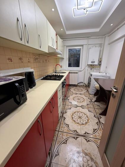 Inchiriez apartament 2 camere - 5