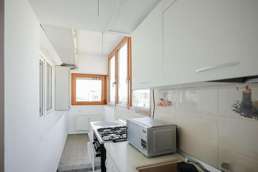 Inchiriez apartament 2 camere - 1