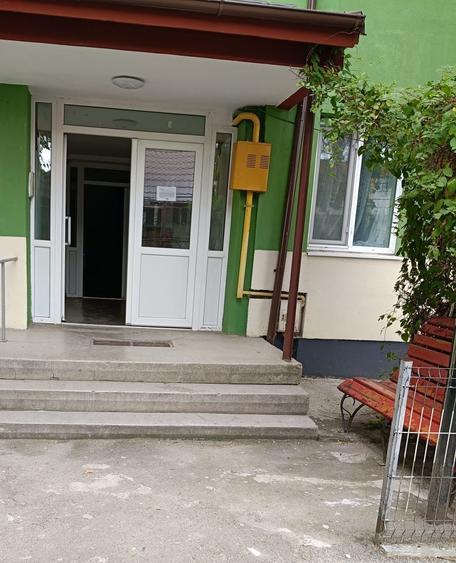Apartament de vanzare - 5