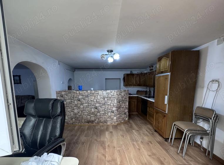 Casa de inchiriat in Alma?u Sec - 1