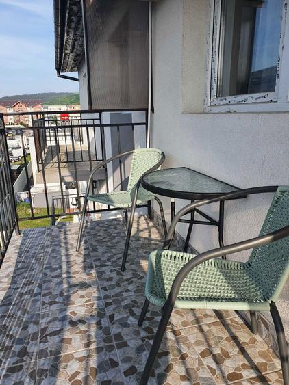 Inchiriez apartament 2 camere decomandat, luminos, parcare cu CF, langa Penny - Floresti, str. Porii - 2