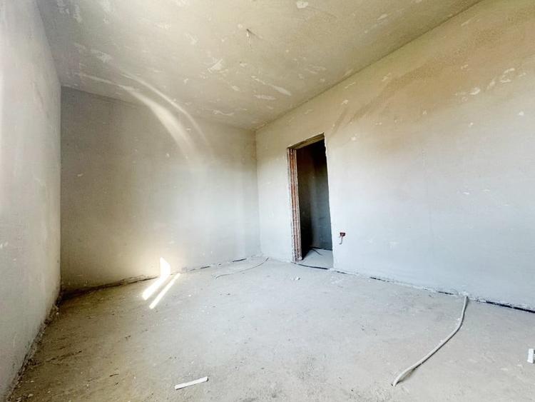 Duplex 4 camere, 110 mp utili, P+Etaj, 200mp teren - Giroc - 14