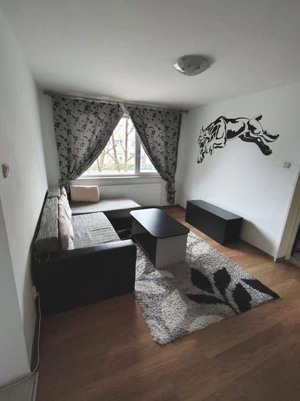 Vand Apartament 2 camere, centrul Civic 2 - 1