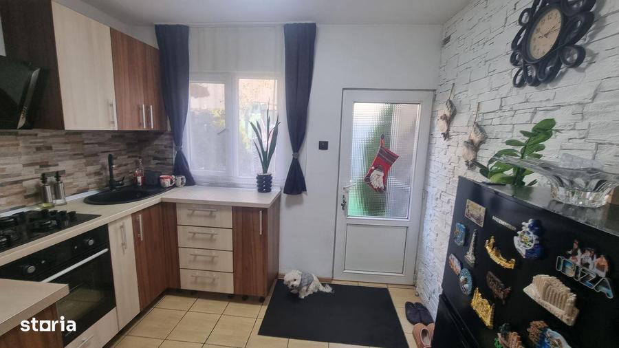 Apartament la casa zona linistita - 10