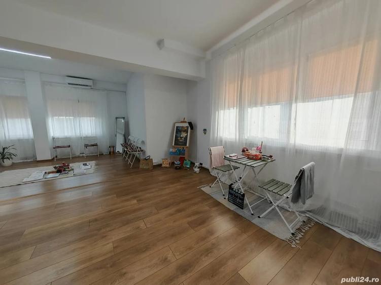 Spațiu comercial, de 40 mp, în Romană