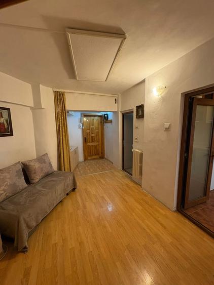 Garsoniera de vanzare - 35,75mp - central - 1