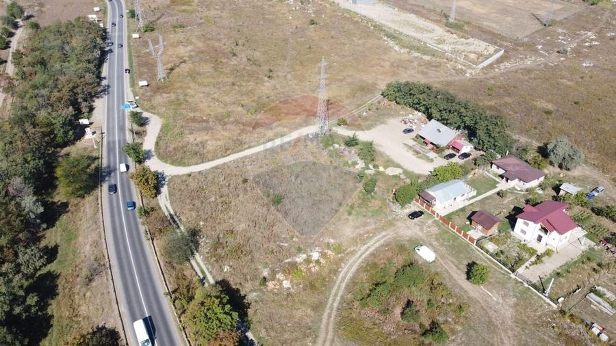 Teren 2,834mp Focsani / Strada Marasesti - 3