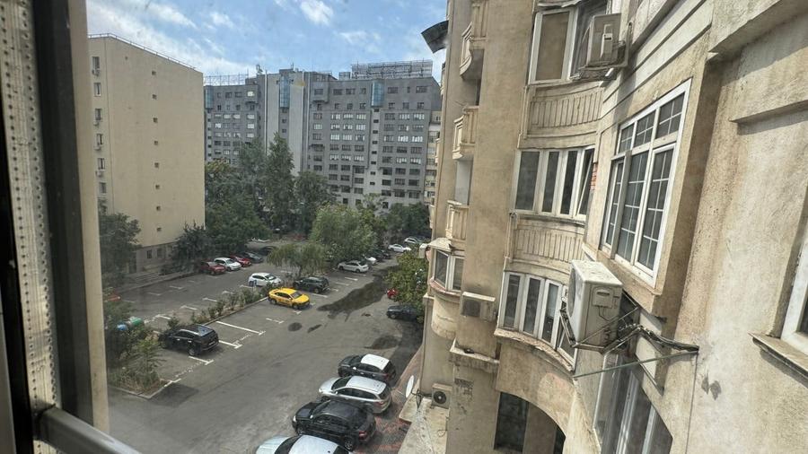 REA1025140 Apartament unic 3 camere Unirii - 12