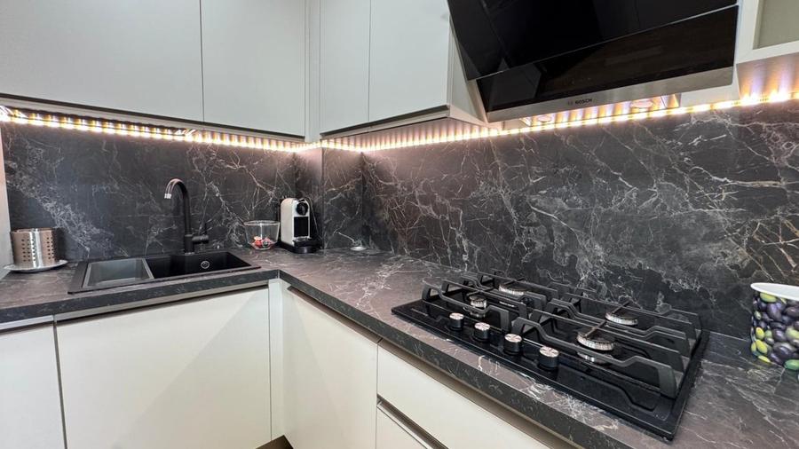 REA1025210 2 Camere l Bloc nou l Metrou - 4