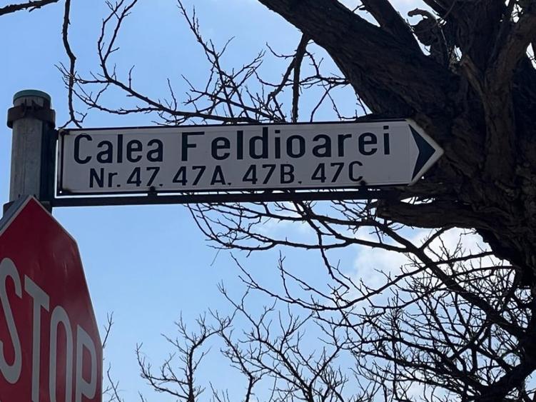 Teren zona superba Brasov 656 mp certificat urbanism, si proiect vila tip duplex - 1