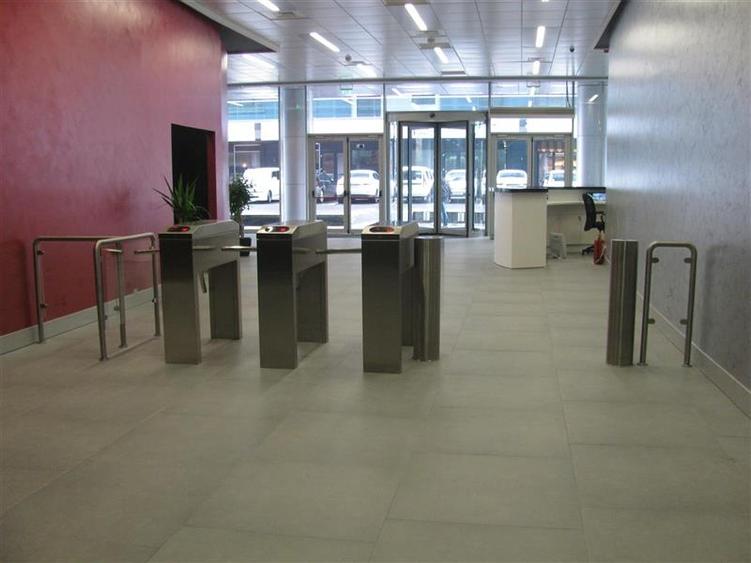 BOC Tower - birou mobilat langa metrou Pipera - 400 mp - 7