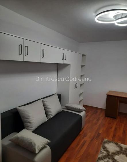 Garsoniera confort 1 Zorilor strada Ciresilor parter loc parcare inclus