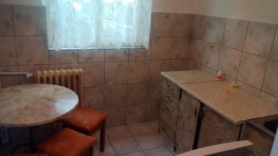 Ap 2 cam decomandat cu termoteca zona central Piata Romana - 6