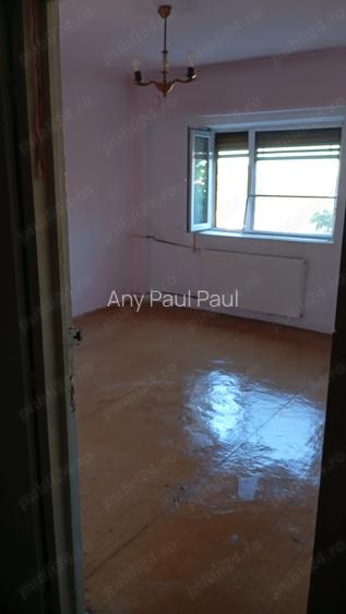 Garsoniera de vanzare