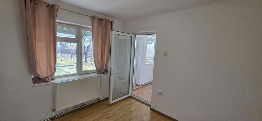 Casa de inchiriat in Copou 100 mp, Parter + Mansarda, Gradina 700mp - 2