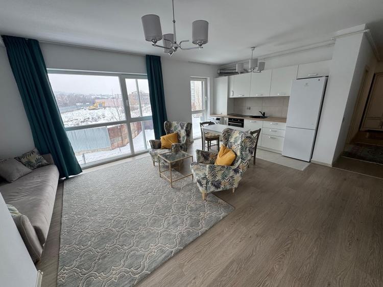 Apartament cu 2 camere, semidecomandat, zona Iris. - 3