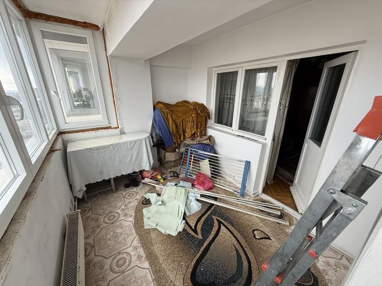 Ap 4 camere 90 mp+boxa+1 camera pe hol ultracentral b-dul Carol 1 - 31