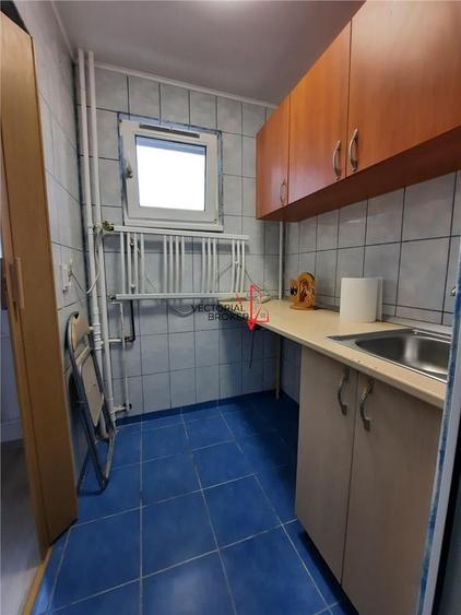 Bd. 1 Decembrie 1918 garsoniera - 9