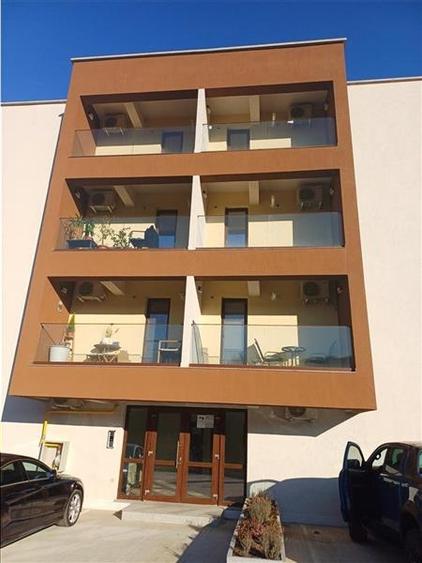 Locuinta cu 4 camere pentru un proprietar cu imaginatie - 20