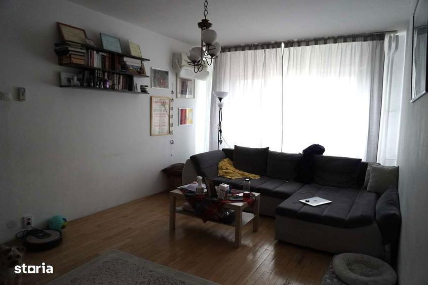Apartament cu 4 camere ?i 1 loc de parcare - 1