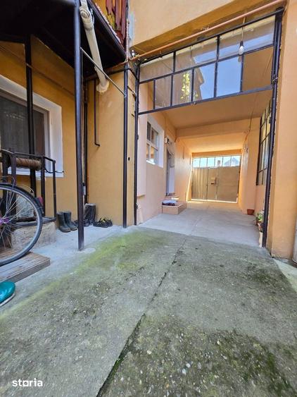 Apartament la casa de vanzare - Dumbraveni - 10