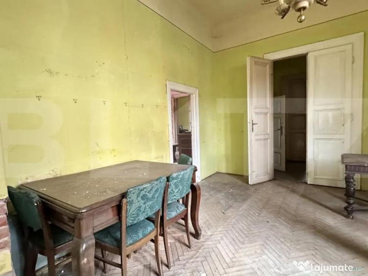 Casa de vanzare, cu 4 camere, demisol 122 mp, zona ultracent - 6