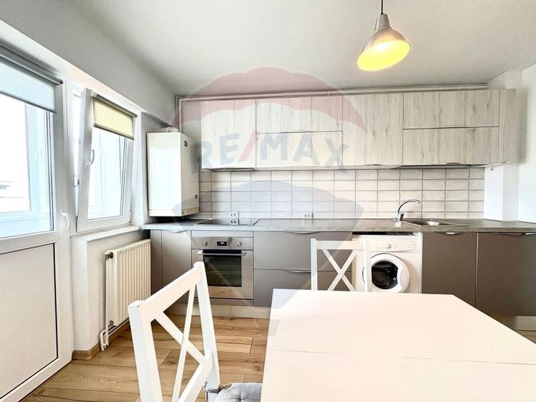 Apartament 3 camere,  Calea Bucuresti -zona Mc Donald's - 18