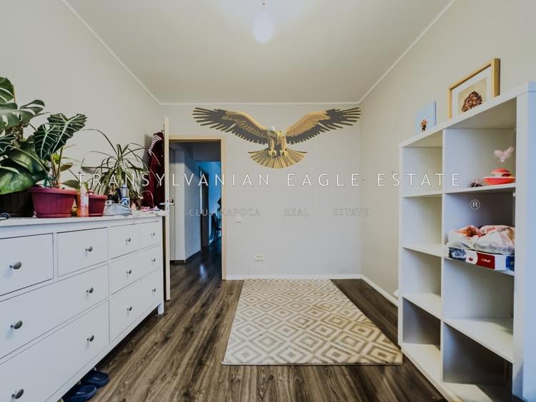 Apartament cu 4 camere decomandat, mobilat în Zorilor — fotografia 3