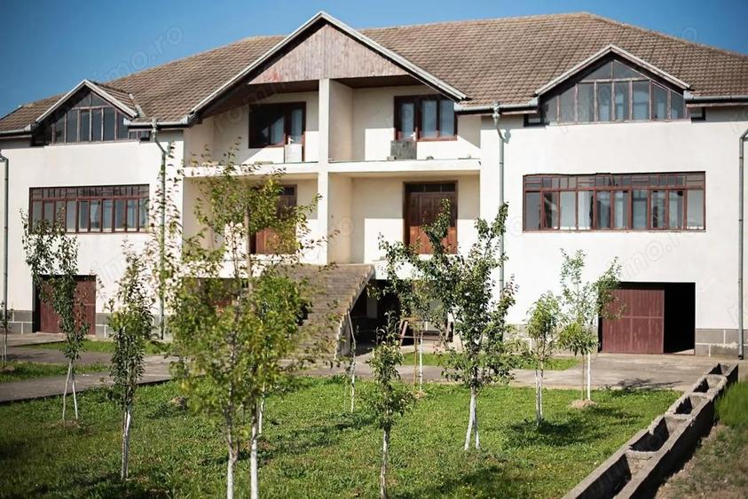 Casa de vanzare Caransebe? 2 duplexuri, proprietate unica - 11