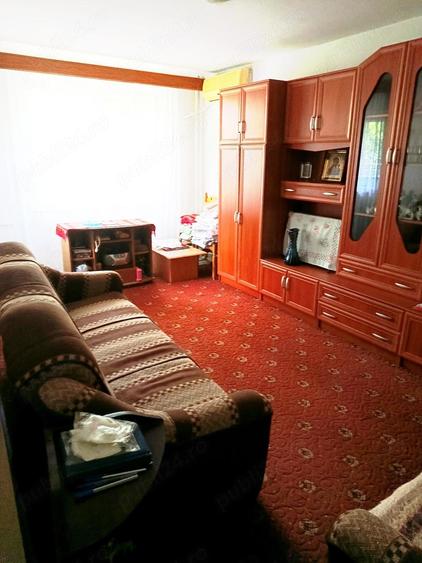 Apartament 3 camere decomandat - 1